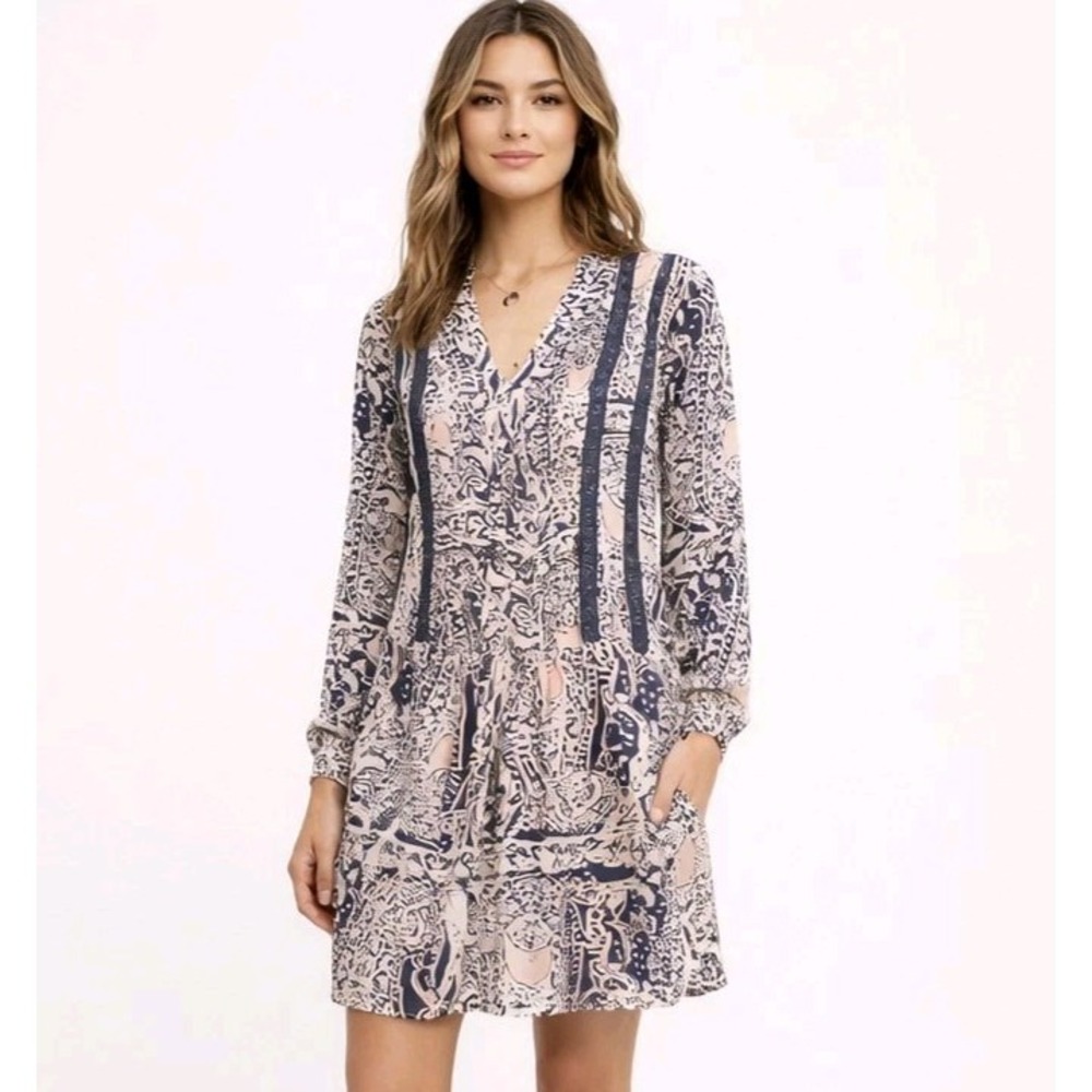 Anthropologie Long Sleeve V-Neck Printed Mini Dress in Blush and Navy by Tiny